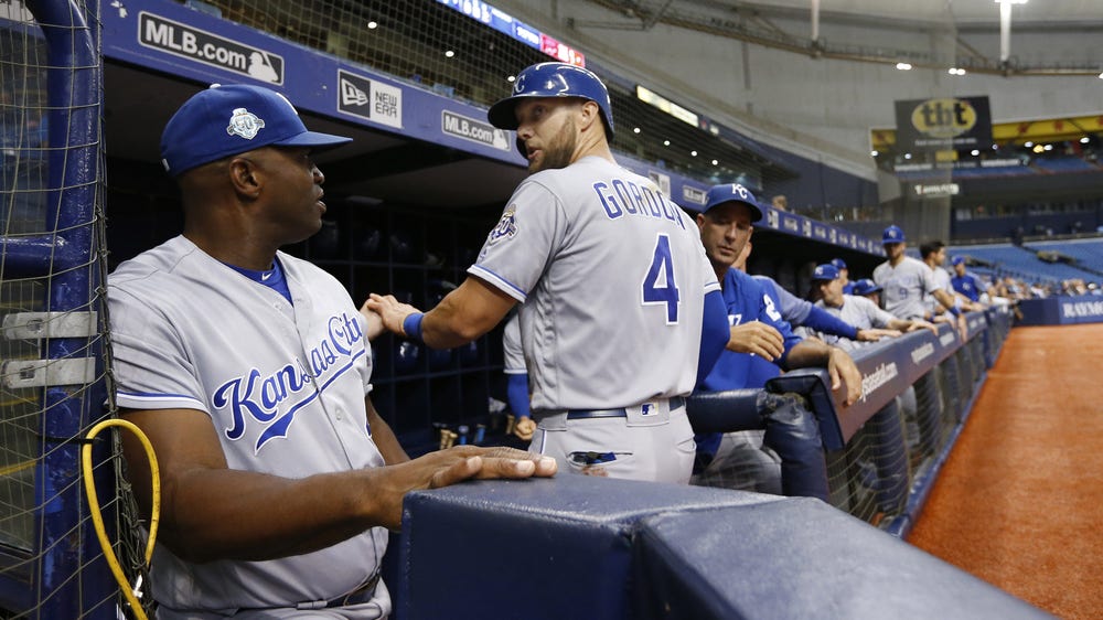 Royals' error helps Rays complete four-game sweep