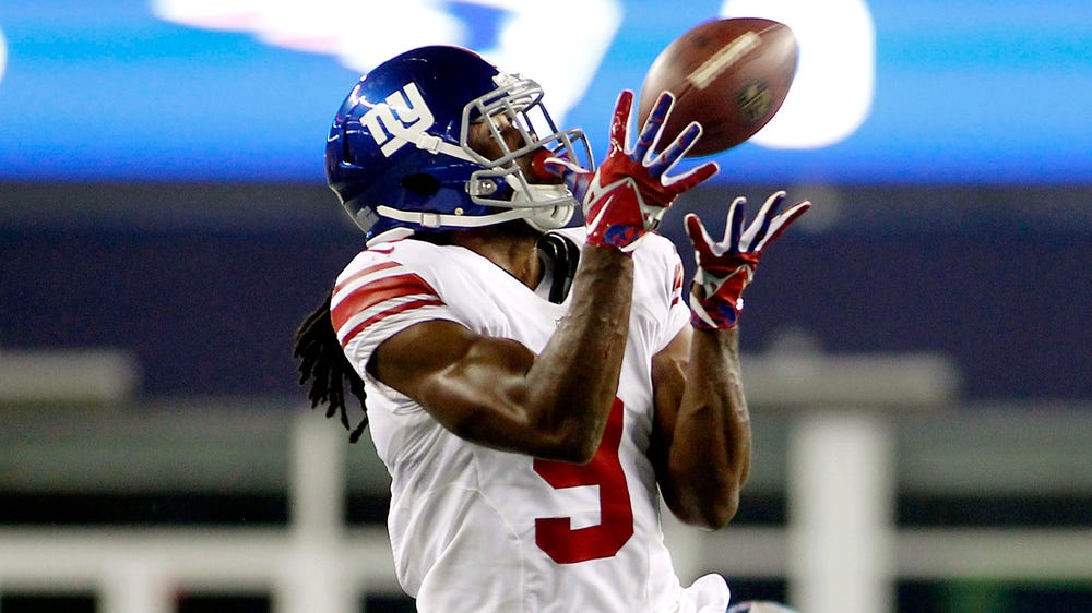 Giants rookie WR Geremy Davis watches TNF just like anyone else would