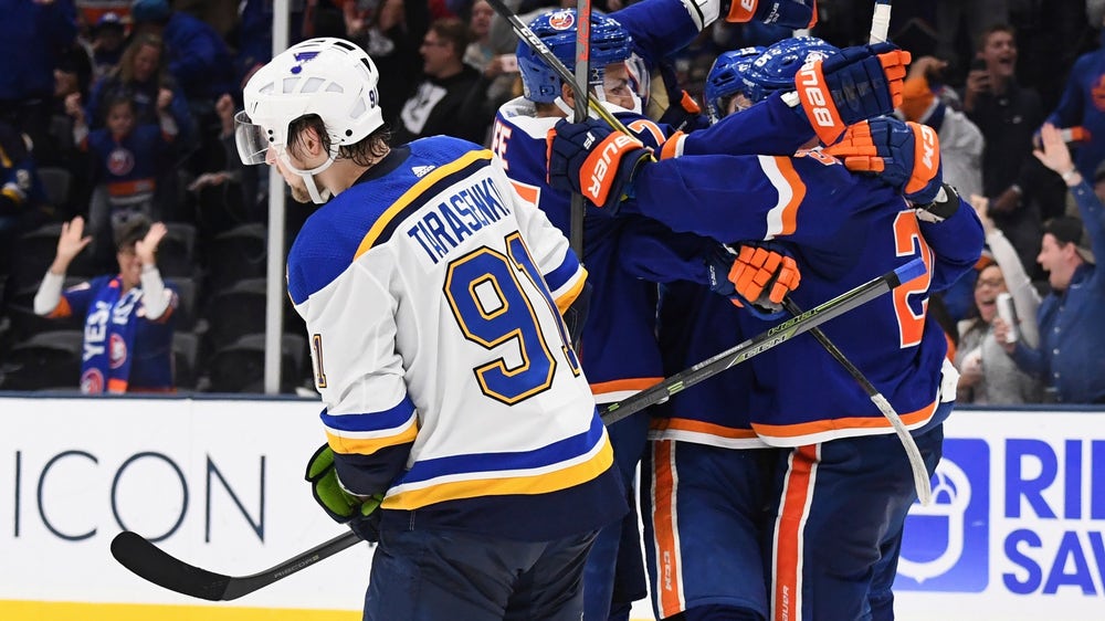 Blues squander two-goal lead, fall 3-2 in OT to Islanders