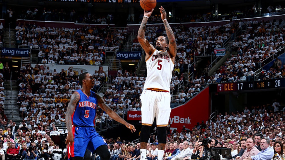 J.R. Smith can't believe the stat sheet after Cavs tie playoff record