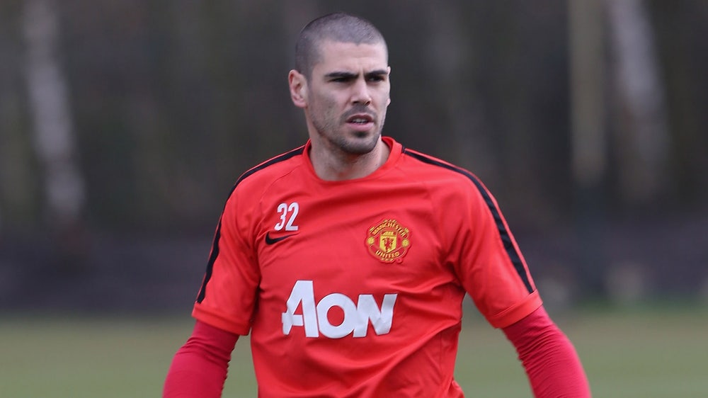 Manchester United outcast Victor Valdes open to Newcastle switch