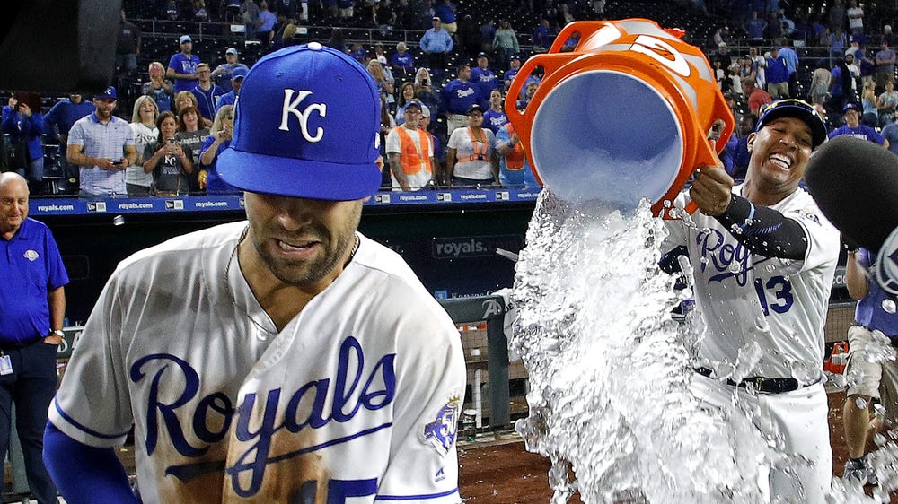 Royals keep rolling, beat White Sox 6-3 to earn series win