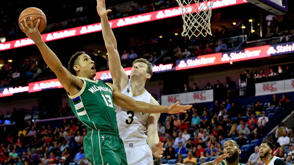 Bucks-Pelicans Twi-lights: Brogdon gets the clutch and 1 in win