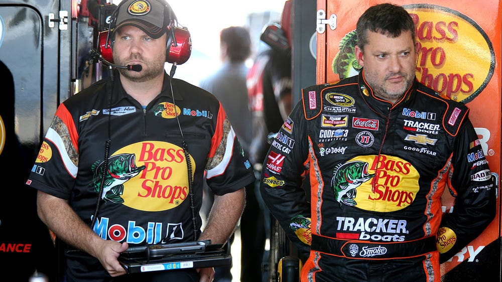 Kyle Larson lands new crew chief one day after Homestead