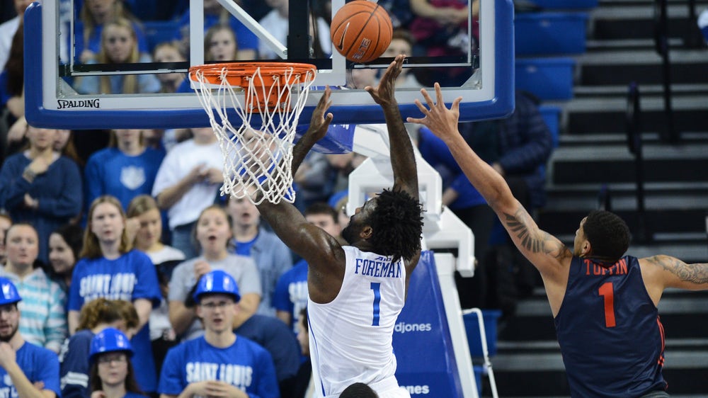 SLU's rebounding lifts Billikens over Dayton 73-60