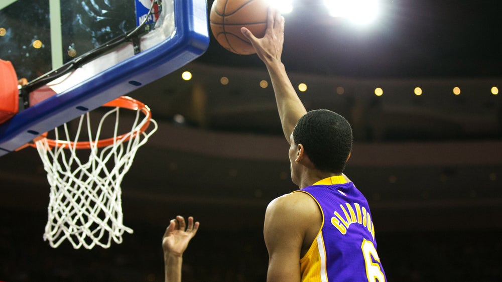 WATCH: Jordan Clarkson defies gravity with a double-pump reverse layup