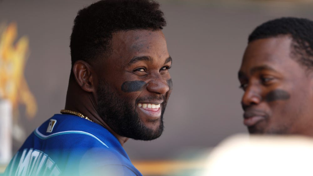 Almonte's grand slam, Moose's three-run homer earn Royals series split with Tigers