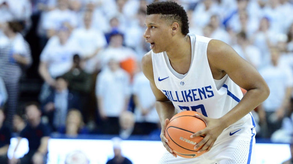 Johnson scores 20 in SLU's 62-53 win over George Washington