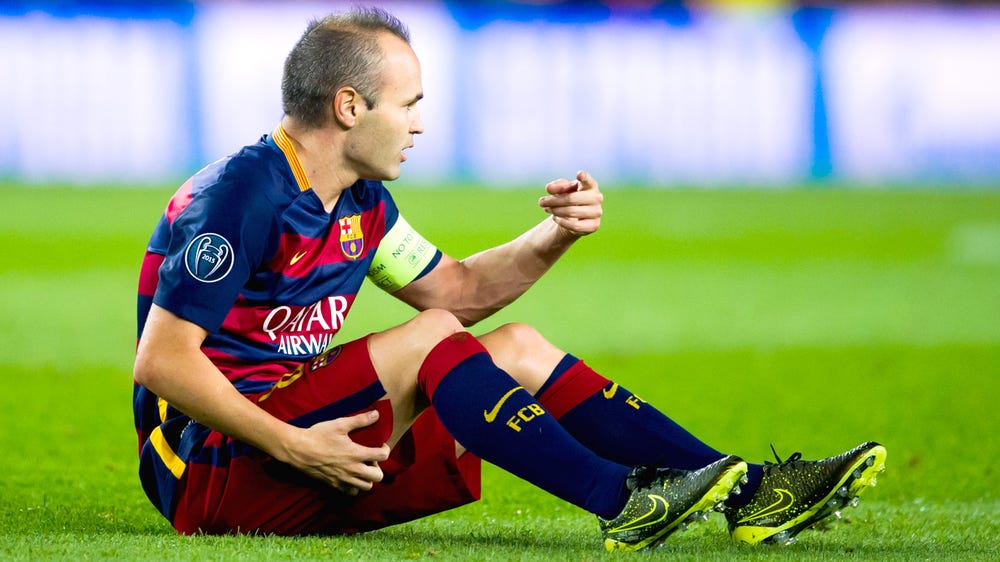 Barca's Iniesta suffers hamstring injury, out for unspecified period