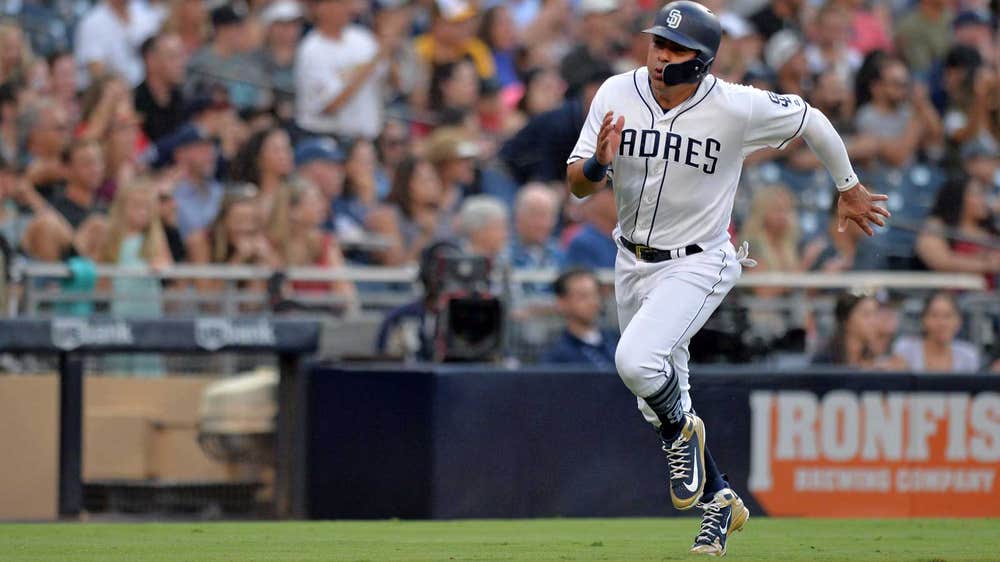 Padres try avoid sweep against Diamondbacks
