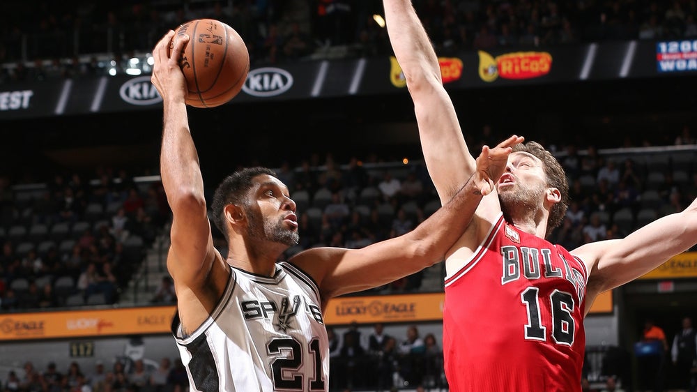 Tim Duncan further solidifies his Hall of Fame career as Spurs top Bulls