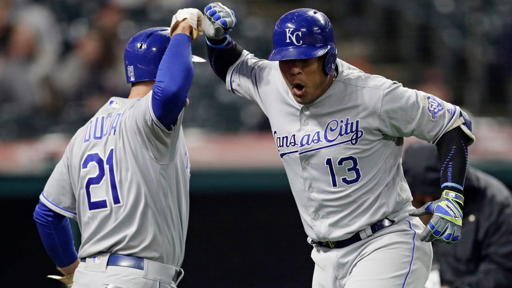 Royals overcome five-run deficit, defeat Indians 10-9