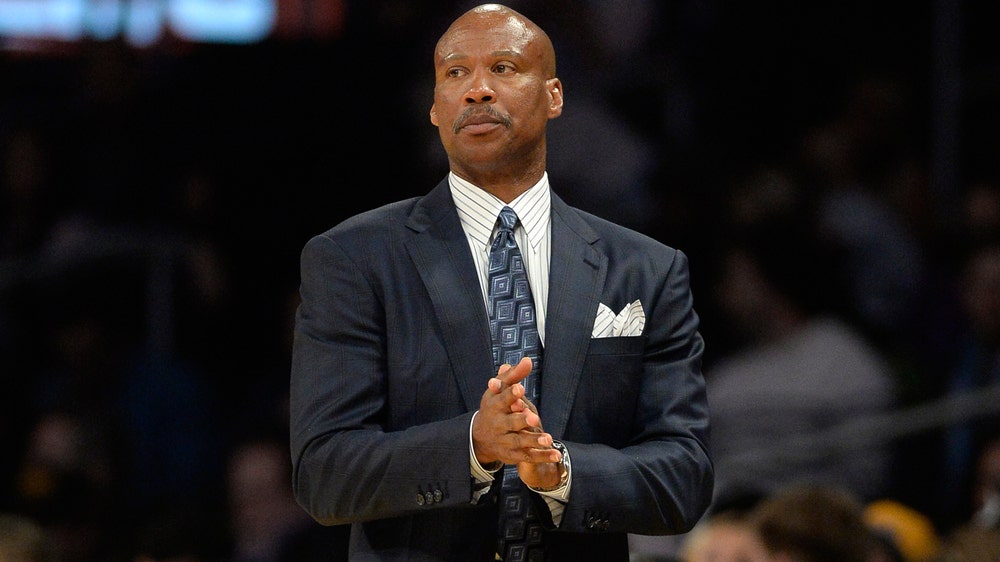 Byron Scott says a few Lakers had 'verbal altercation' during latest loss