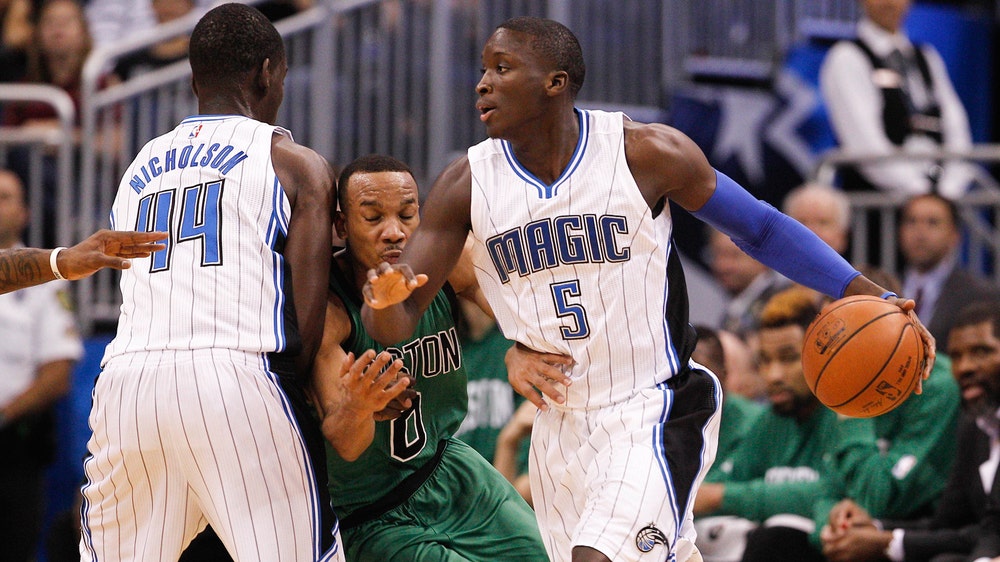 Knee sprain keeps Victor Oladipo out of Magic-Hawks game