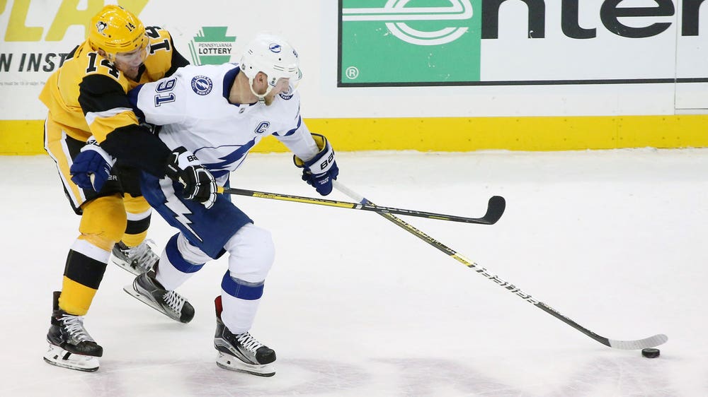 Lightning's rally comes too late in 4-2 road loss to Kris Letang, Penguins