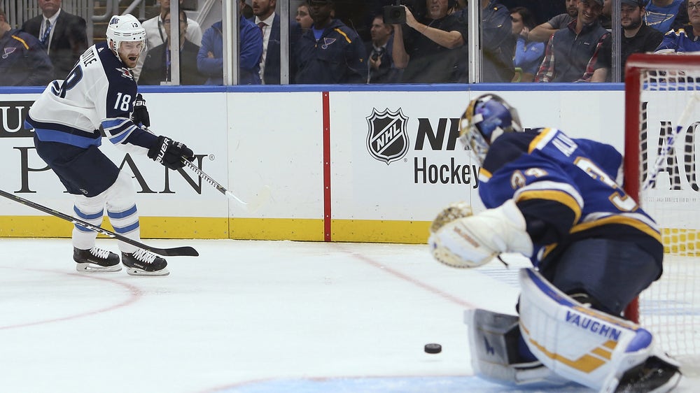 Blues' season opens with a dud in 5-1 loss to Jets