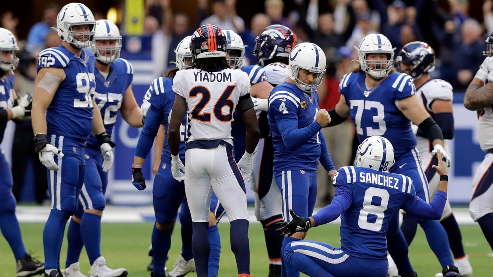Vinatieri's late field goal lifts Colts to 15-13 victory over Broncos