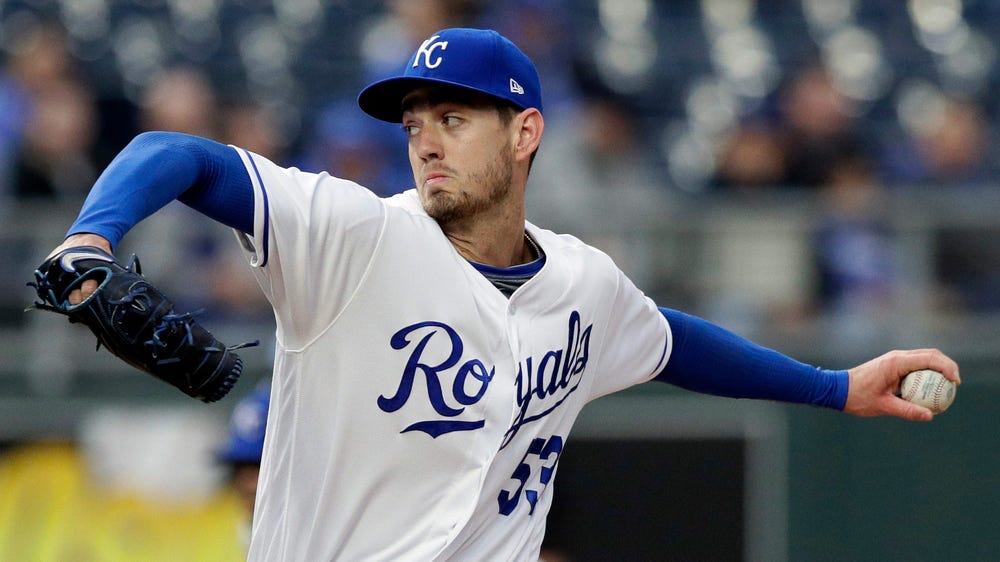 Royals fall behind early in 9-3 loss to Mariners