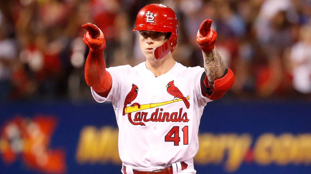 Cardinals put O'Neill on DL, purchase Adolis García's contract