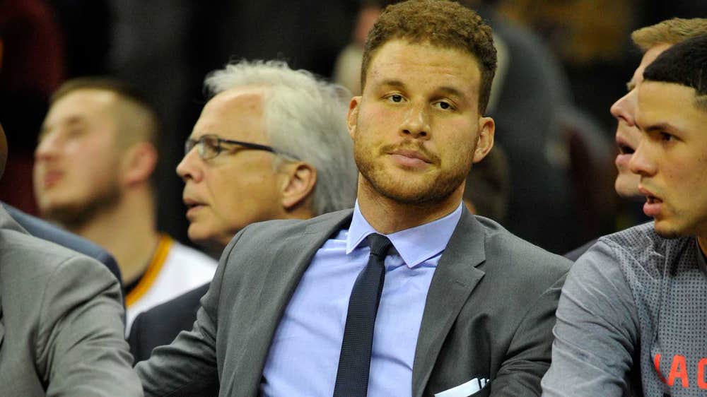 Clippers' Blake Griffin to miss next two games, returns to LA to rehab quad