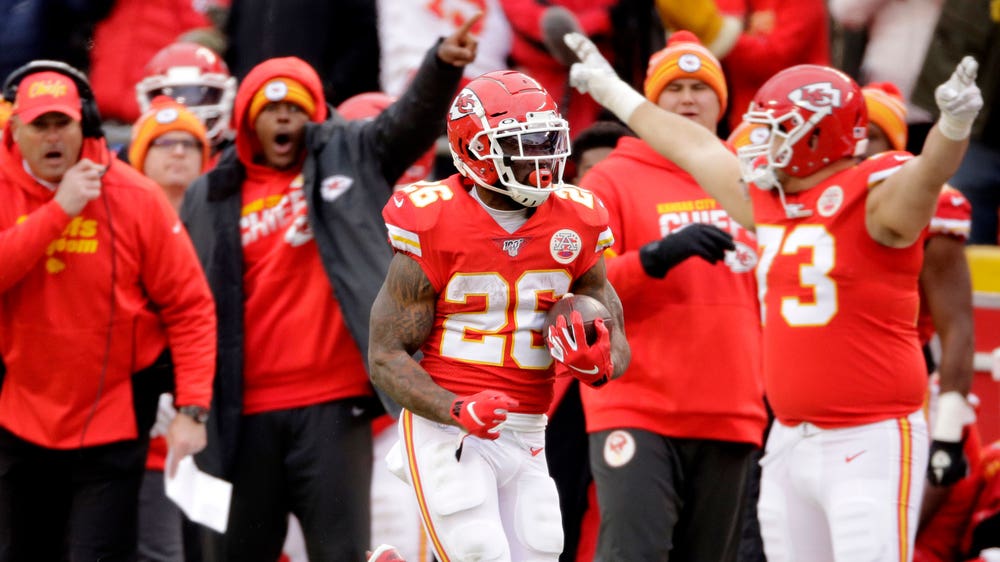 Chiefs beat Chargers 31-21, secure first-round bye for playoffs