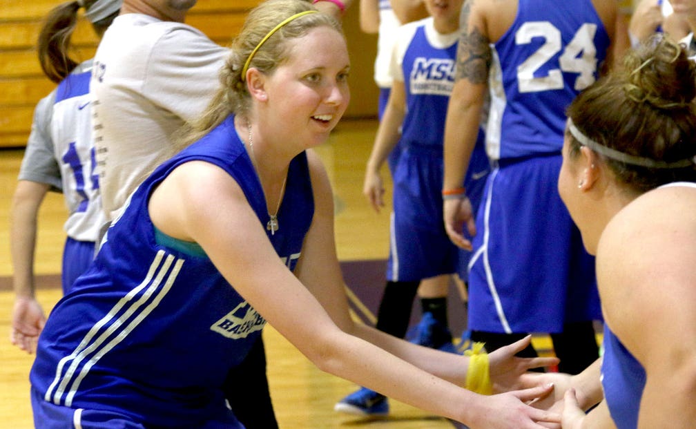 Mount St Joseph Player Lauren Hill Fights Brain Tumor For Her