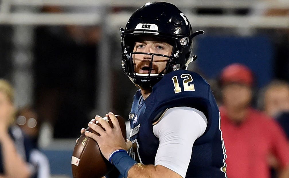 FIU QB James leads Panthers to comeback win over Middle