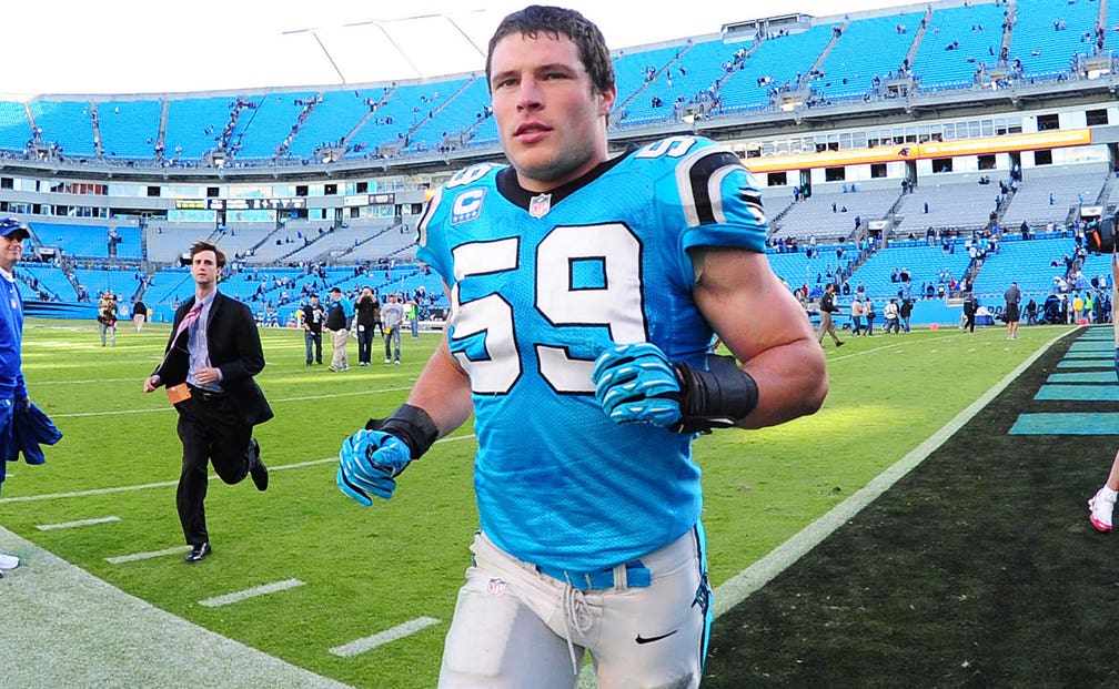 Luke Kuechly does tennis ball circuit workout (VIDEO ...