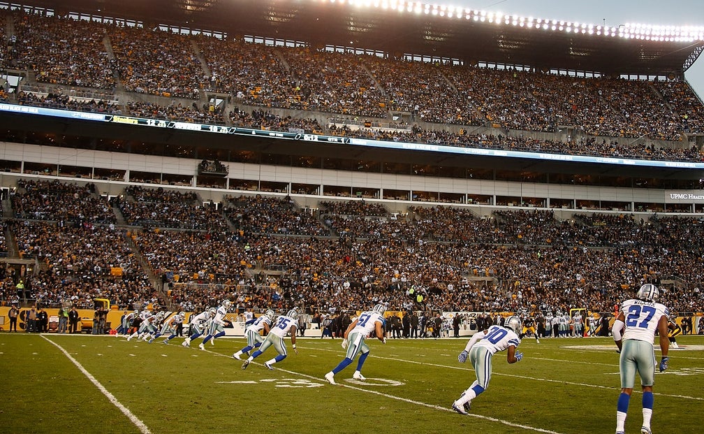 CowboysSteelers game draws largest NFL crowd in Pittsburgh history