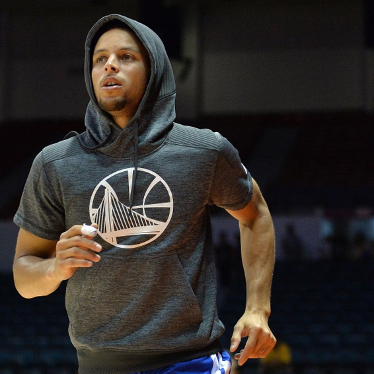 TRENDING: Steph Curry Unveils New Limitless Golf Apparel