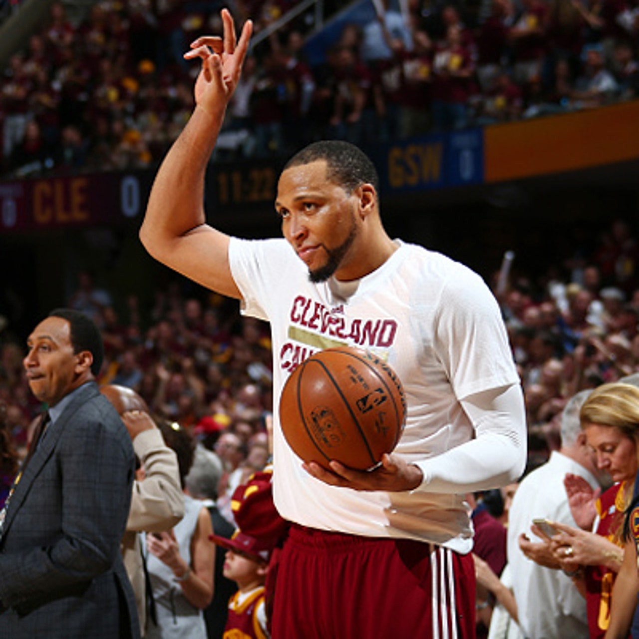 Shawn Marion says he's retiring after 16 seasons