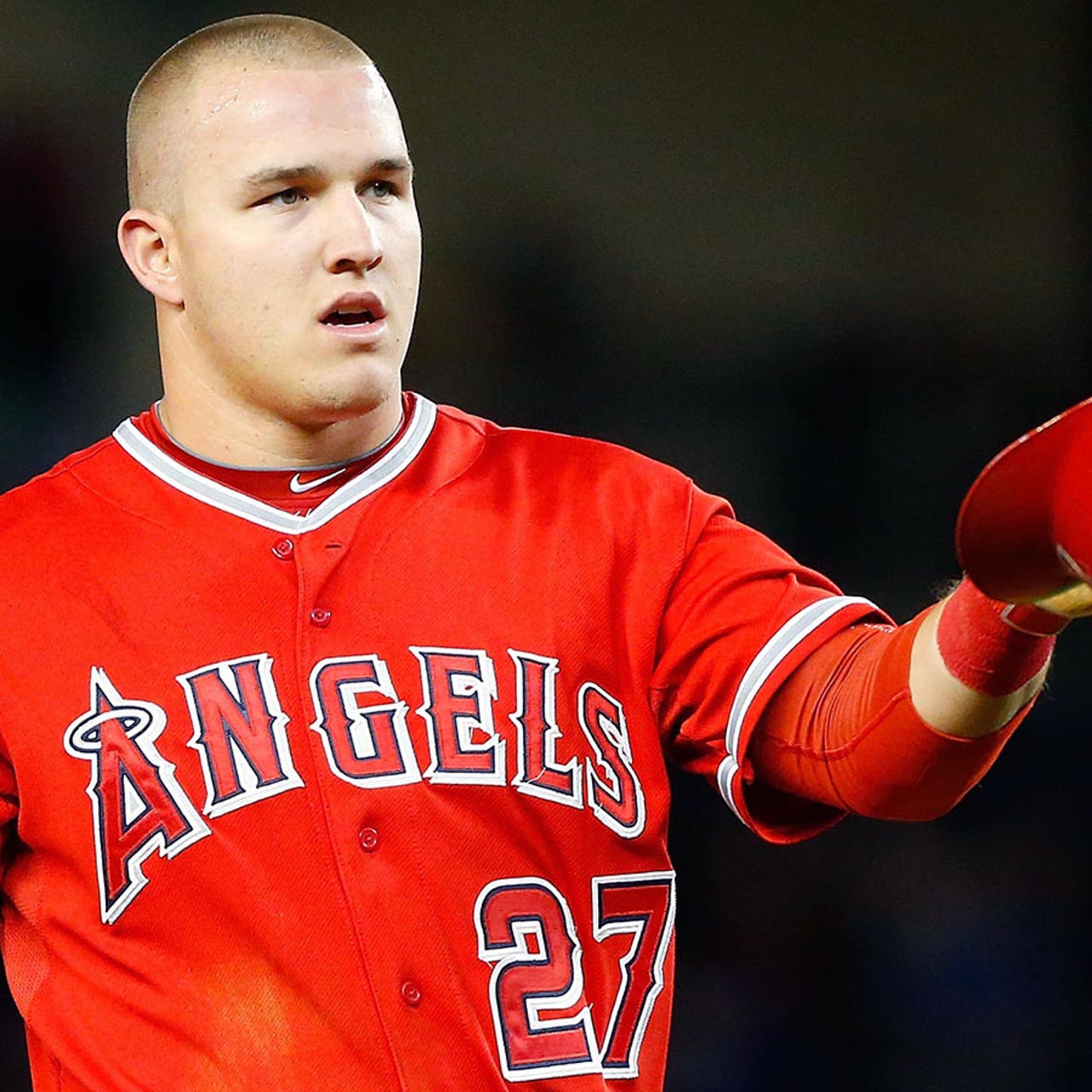 Unsurprisingly, Mike Trout is also really good at picking Mother's Day  presents