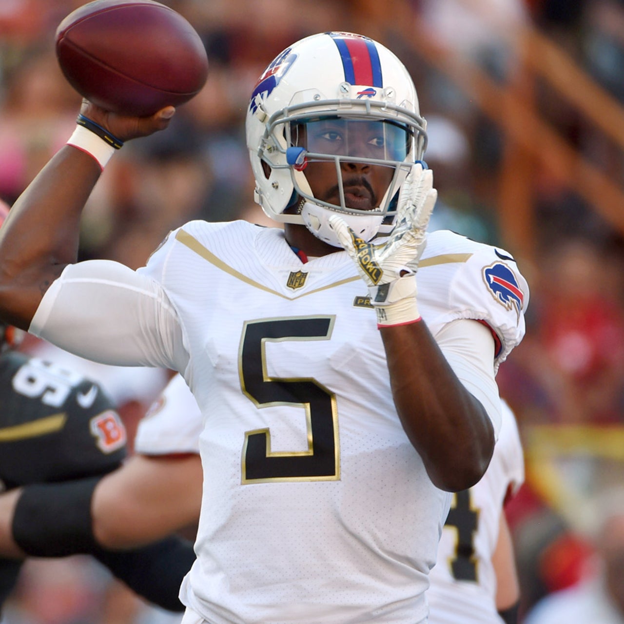 Tyrod Taylor s first Pro Bowl 3 INTs TD pass to toe tapping