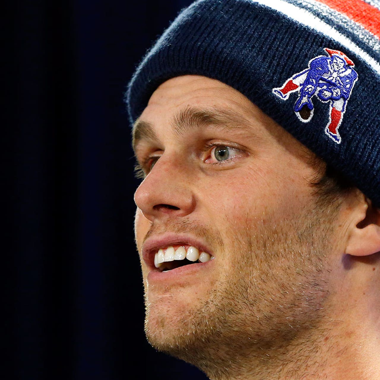PHOTO Tom Brady scouts Cowboys from couch while wearing UGGs FOX Sports