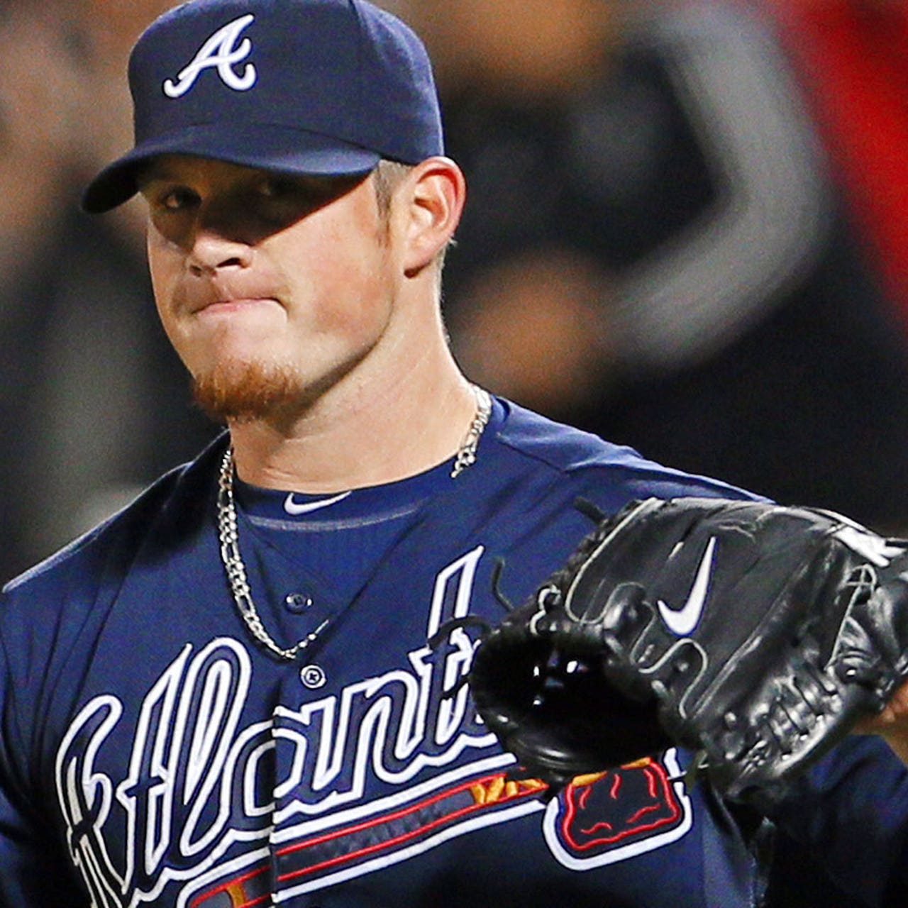 Braves have to pull closer Kimbrel but still hold off Mets
