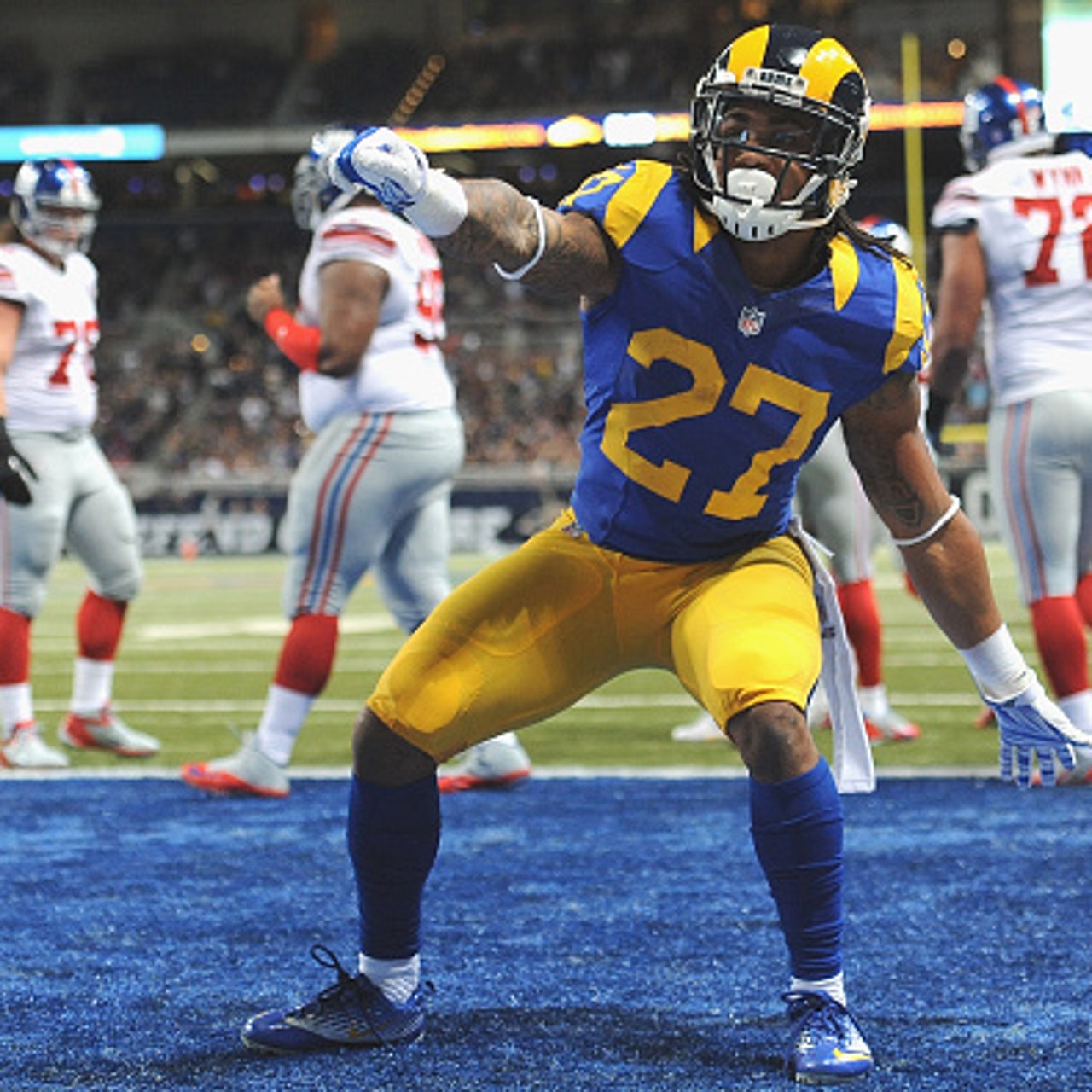 Rams running backs: Todd Gurley is a young star, Tre Mason's