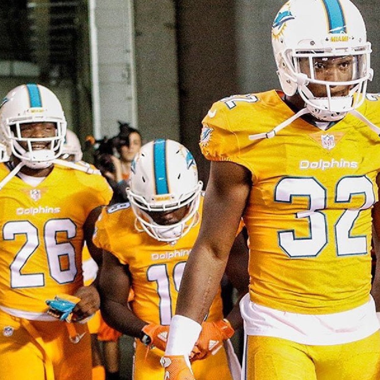 Dolphins' bright orange 'Color Rush' jerseys getting crushed on