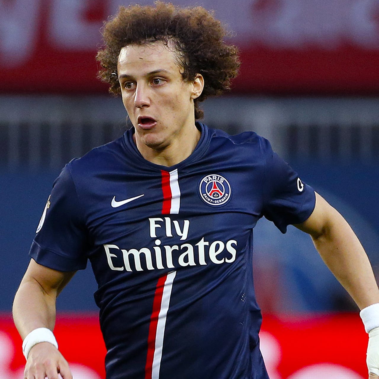 PSG defender Luiz says he was offered new deal at Chelsea | FOX Sports, image size:1280x1280