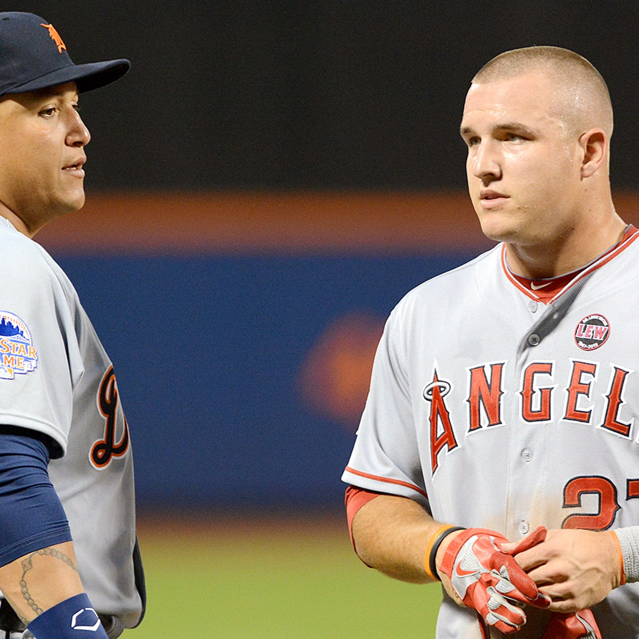Has trend toward extensions reduced rate of roster turnover? | FOX Sports