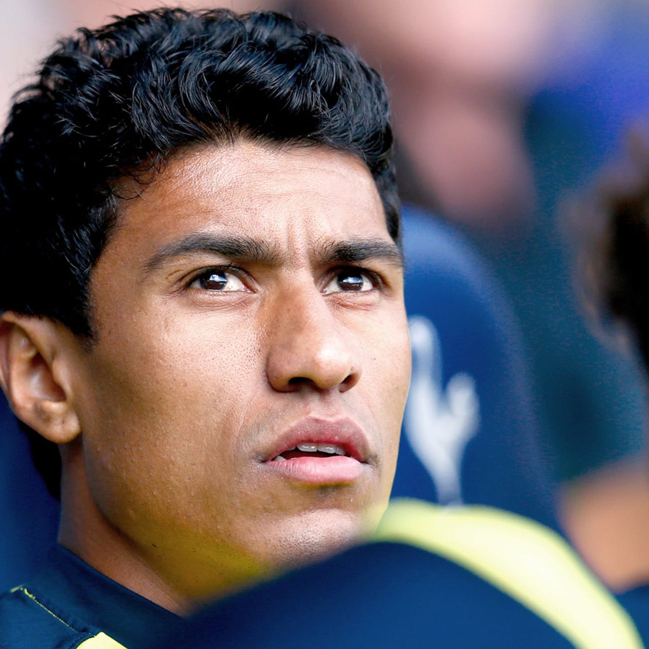 Paulinho completes move to Chinese side Guangzhou Evergrande | FOX