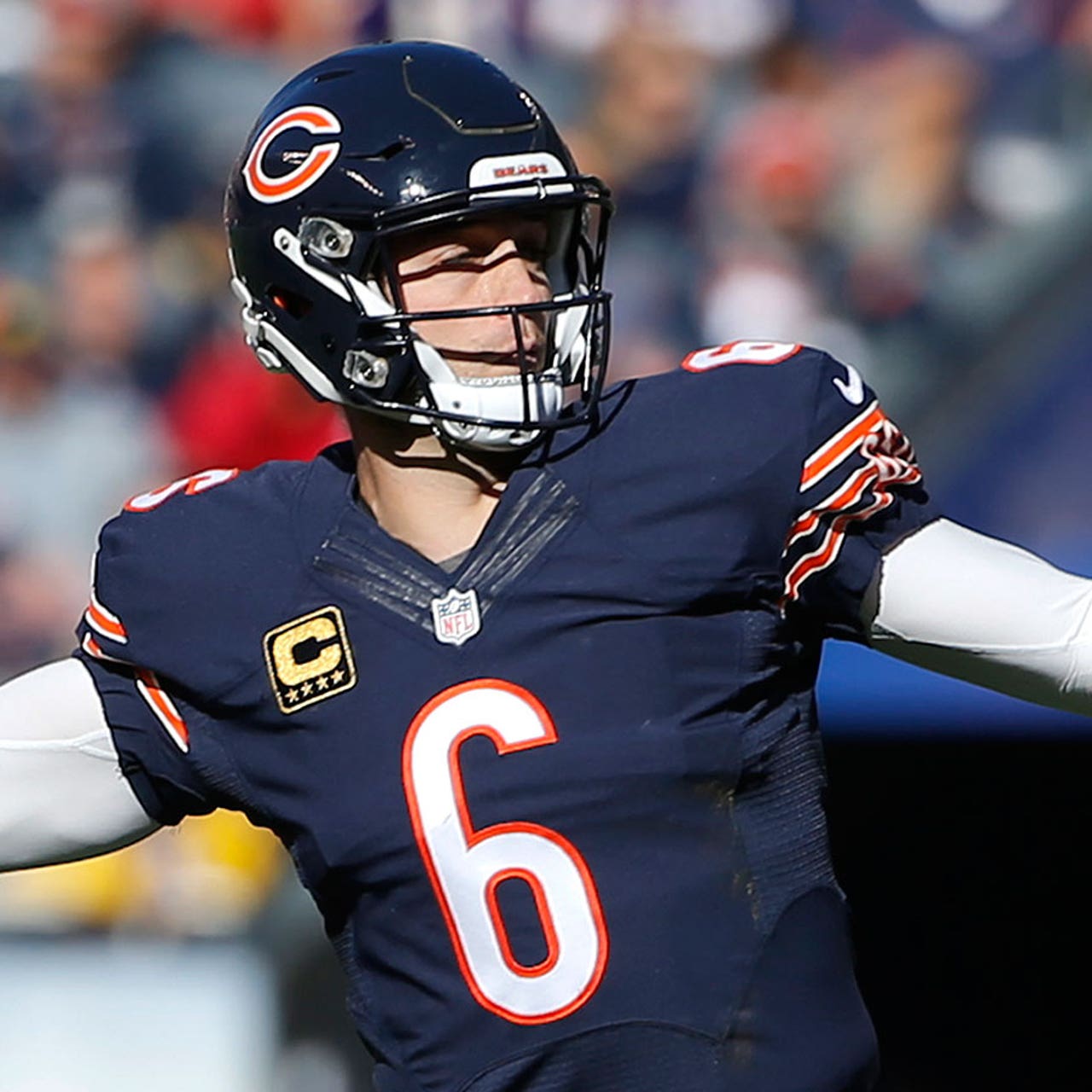 Jay Cutler 'immediately regretted' lowering shoulder on late TD run | FOX  Sports, image size:1280x1280