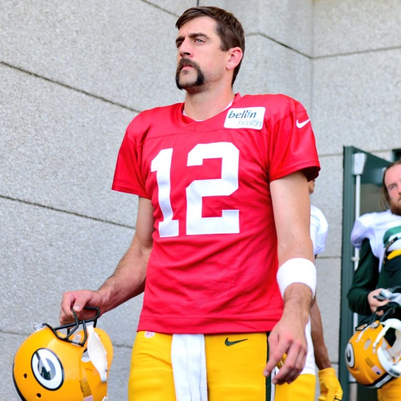 Aaron Rodgers wears full cowboy outfit 