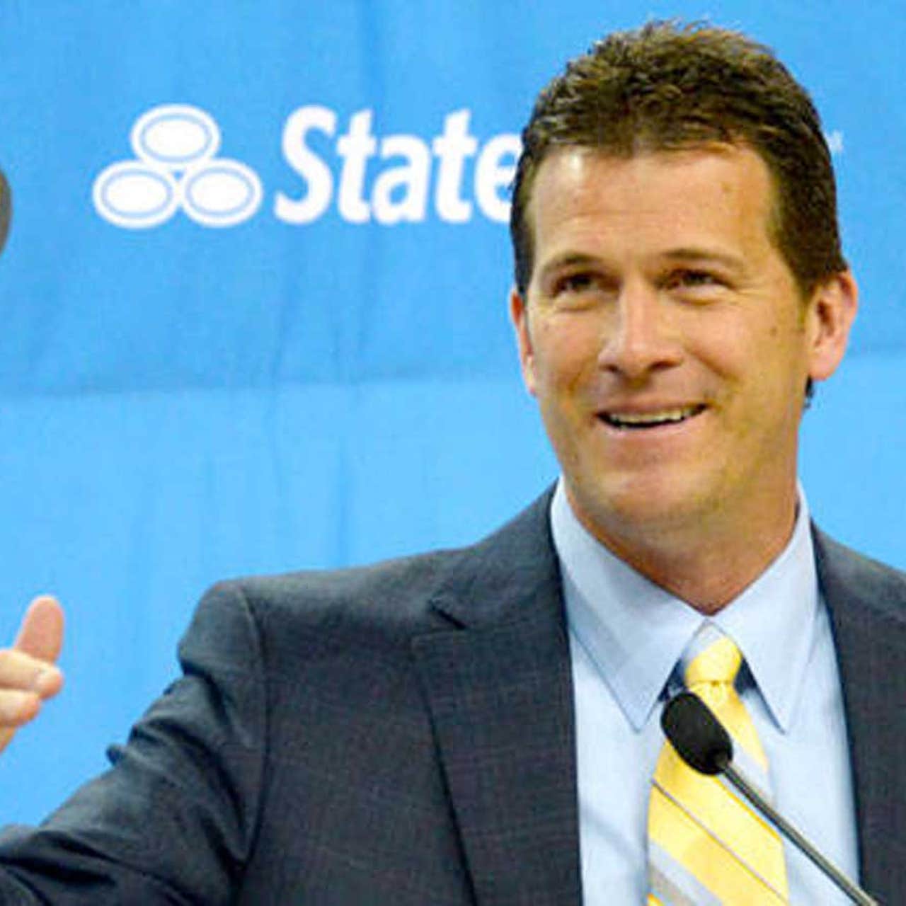 Steve Alford bringing new life to stagnant UCLA program | FOX Sports