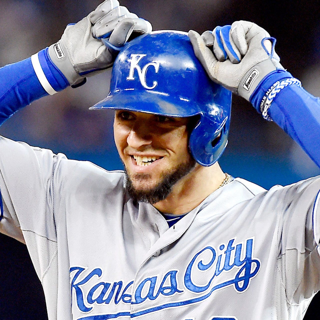 Paulo Orlando has Brazil cheering for Royals in World Series