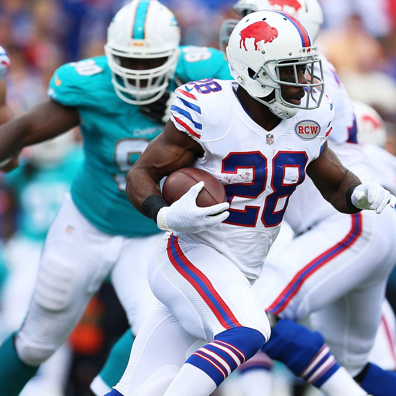 Buffalo Bills' C.J. Spiller (28) runs the ball against Denver