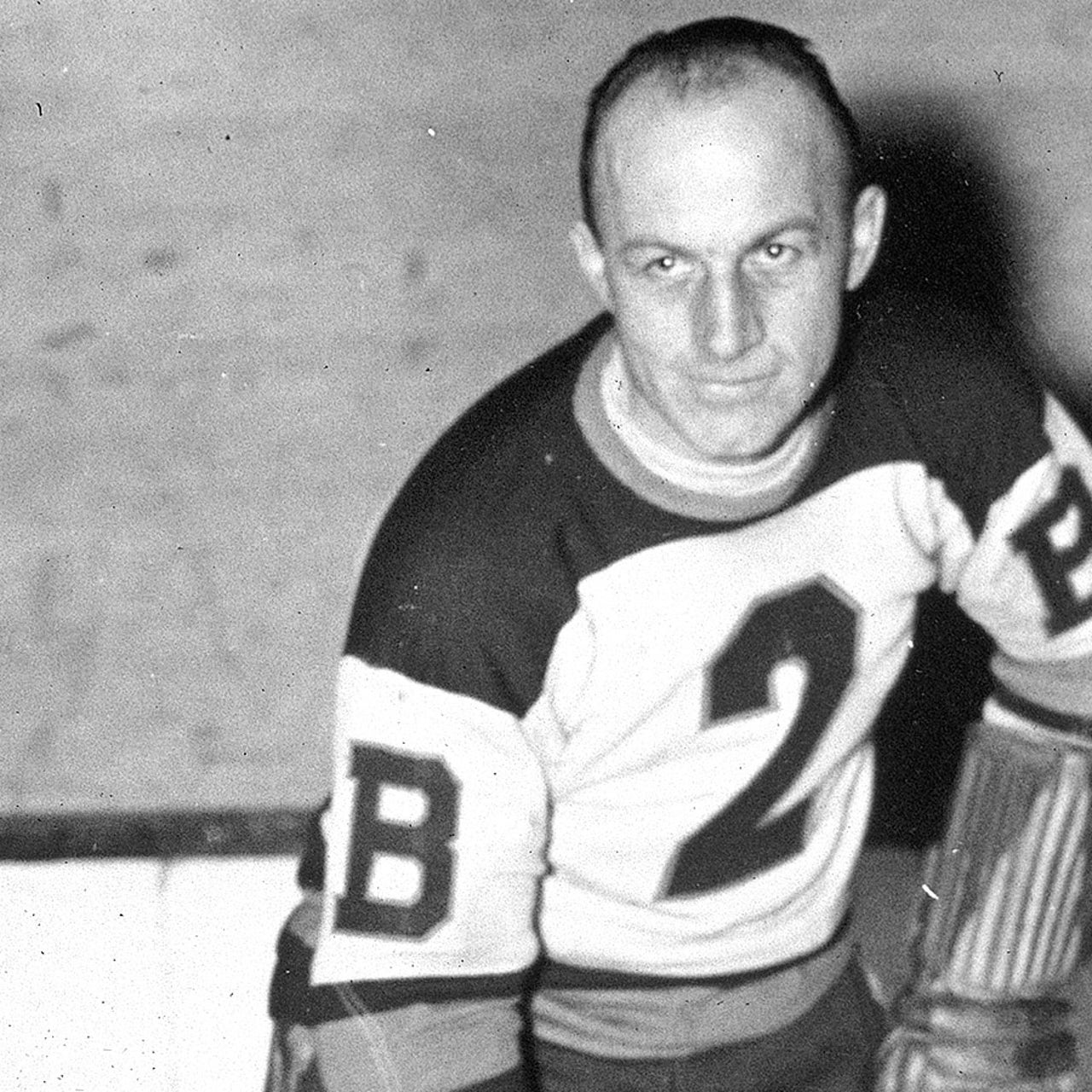 Jersey worn by old-time NHL great Eddie Shore goes up for auction
