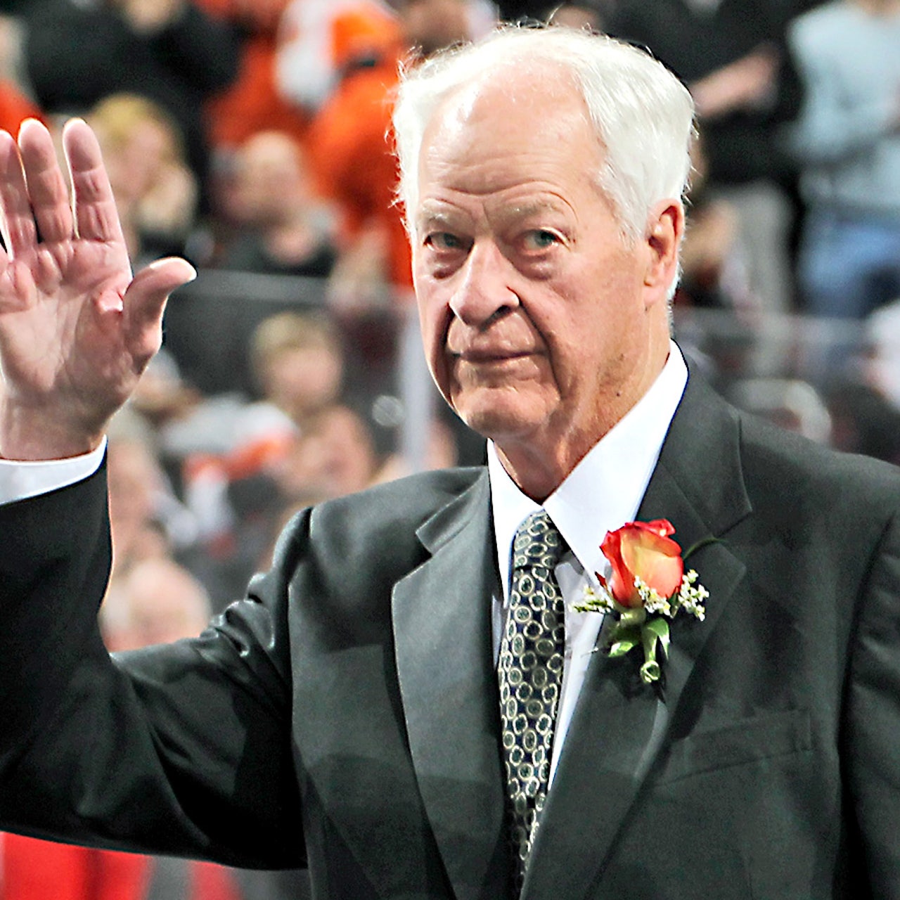 Gordie Howe to receive tribute at dinner in Saskatchewan home town