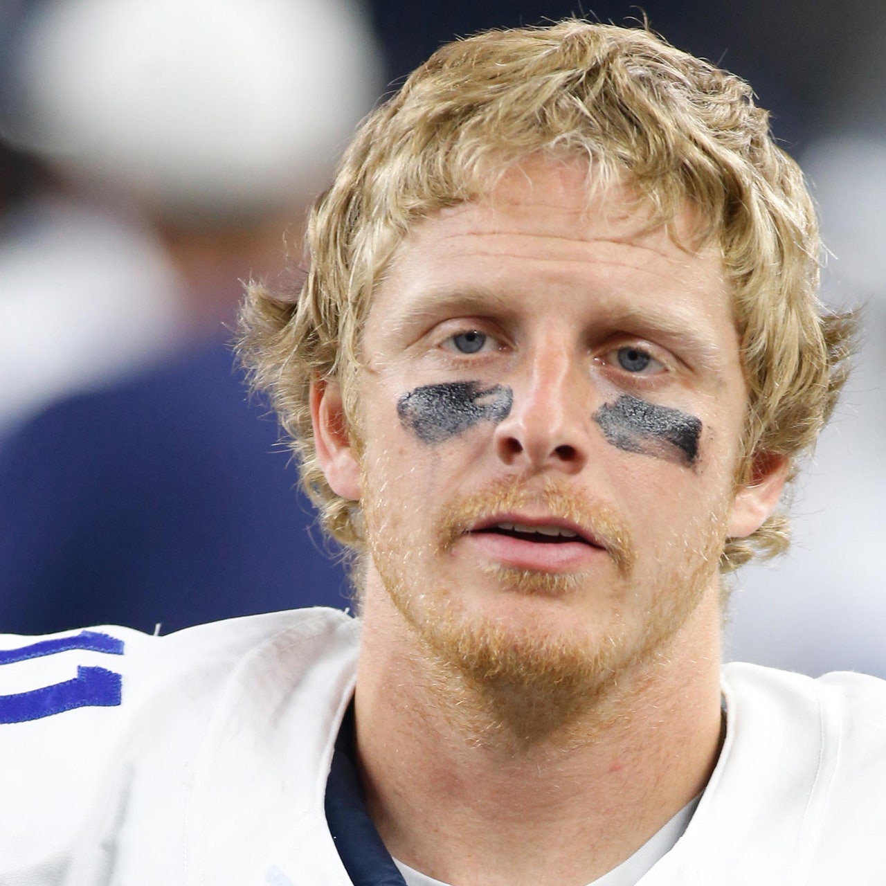 Cowboys' Cole Beasley defends wife after she trolls his Twitter trolls |  FOX Sports