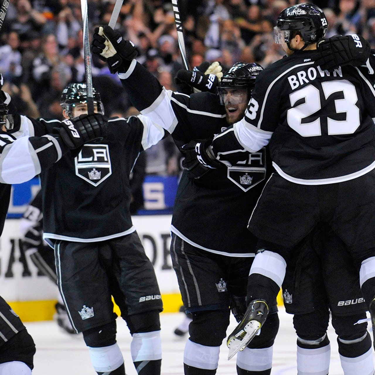 Kings Take 2-0 Lead Over Devils in Stanley Cup Finals - The New