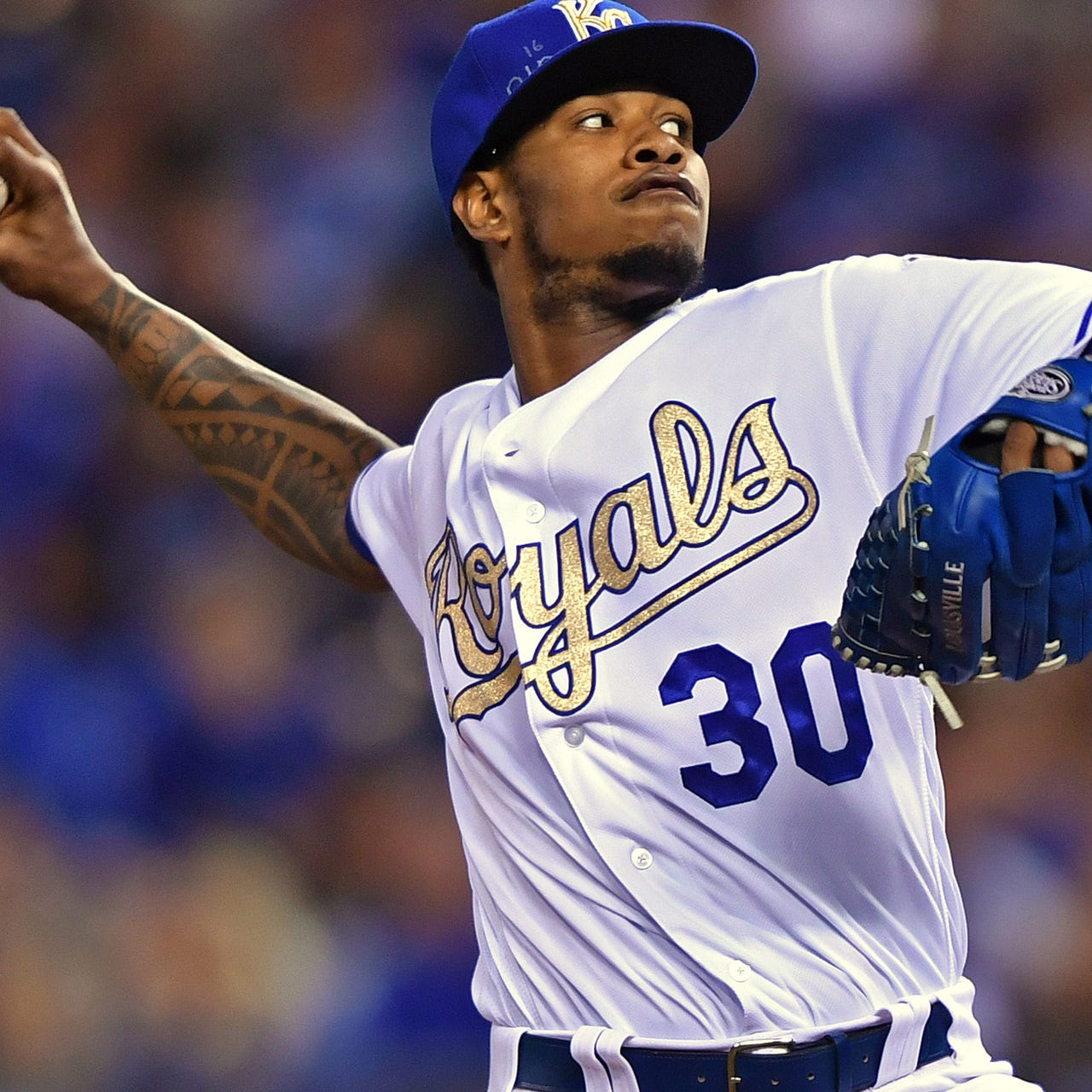 Royals Pitcher Yordano Ventura Died In A Car Accident Last Night